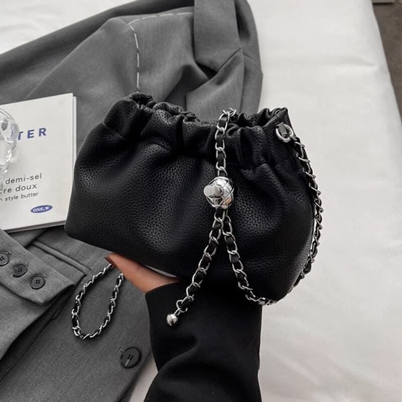 【25%OFF Weekly SALE】レザー&チェーンショルダーストラップドローストリングバッグ