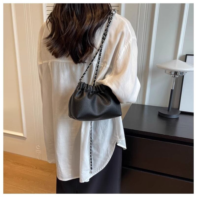 【25%OFF Weekly SALE】レザー&チェーンショルダーストラップドローストリングバッグ