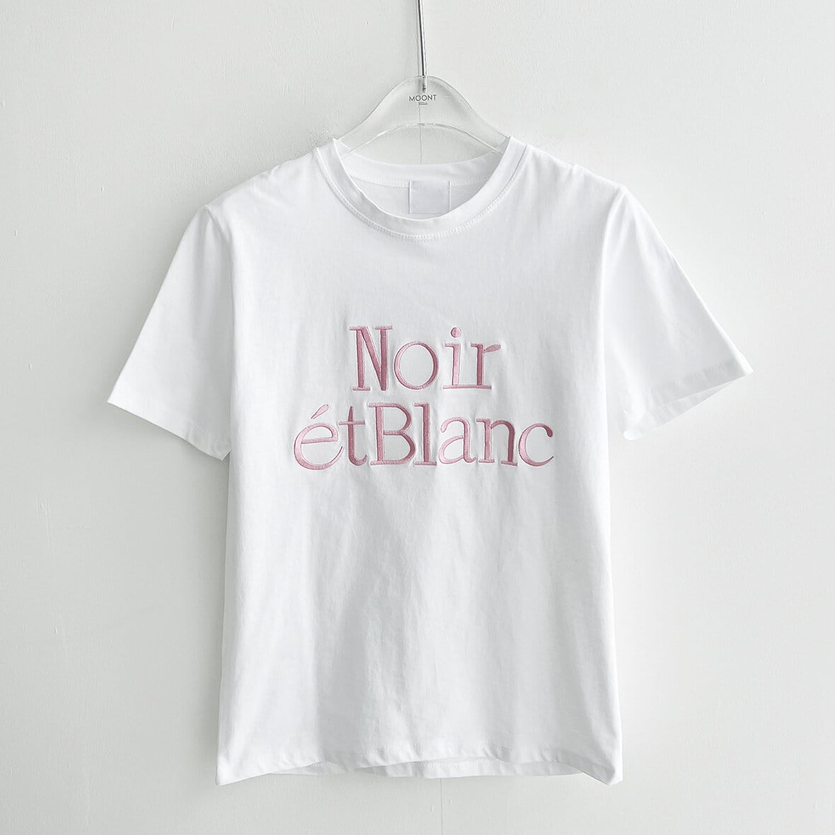 【すぐお届け】フレンチエンブロイダリーロゴTシャツ