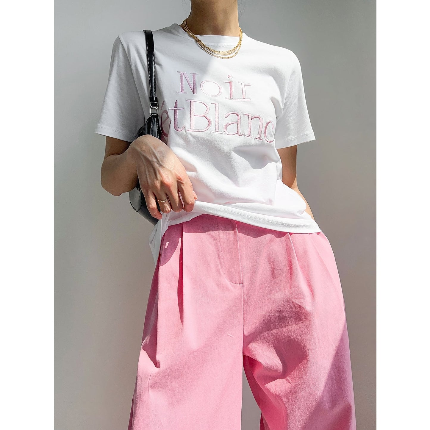 【すぐお届け】フレンチエンブロイダリーロゴTシャツ
