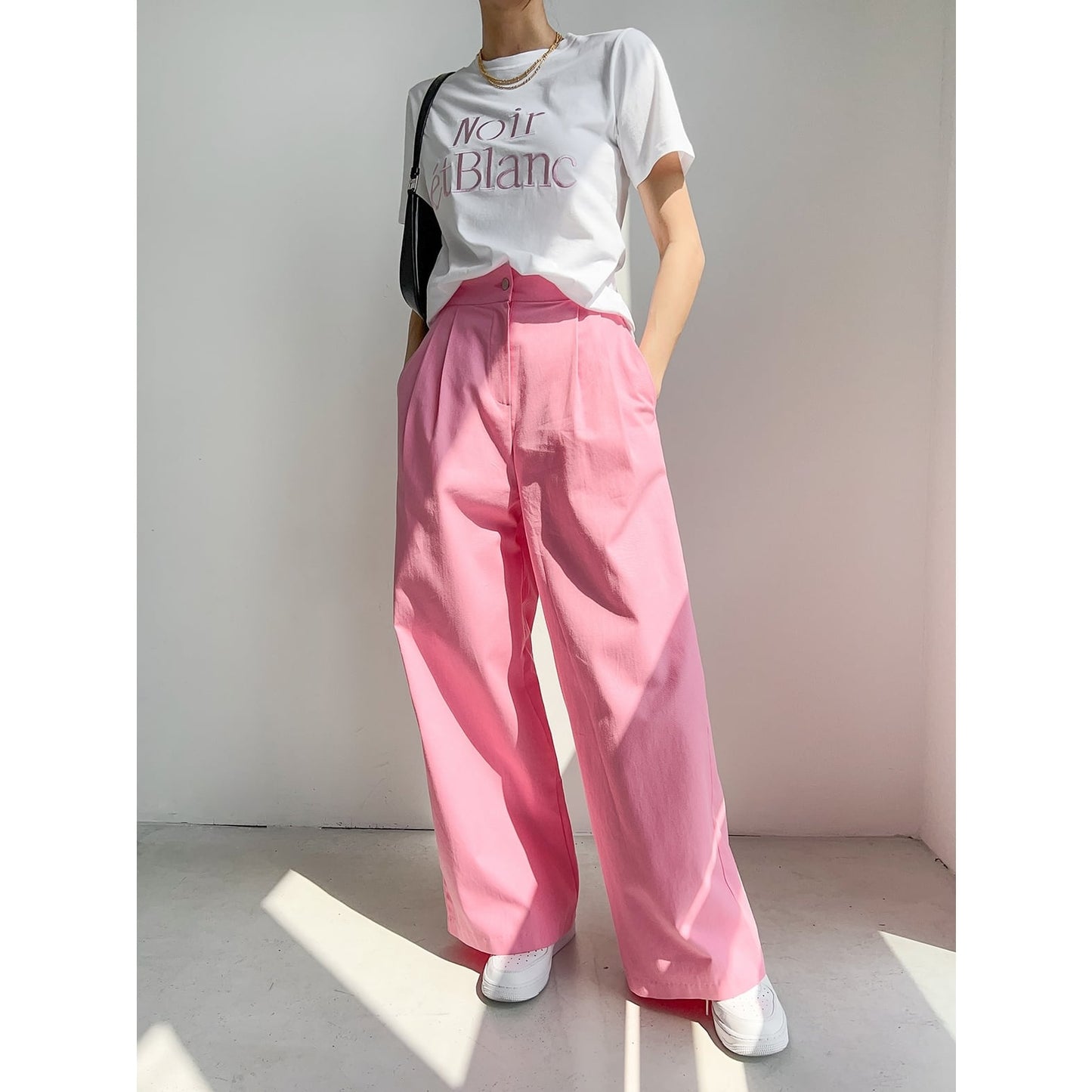 【すぐお届け】フレンチエンブロイダリーロゴTシャツ