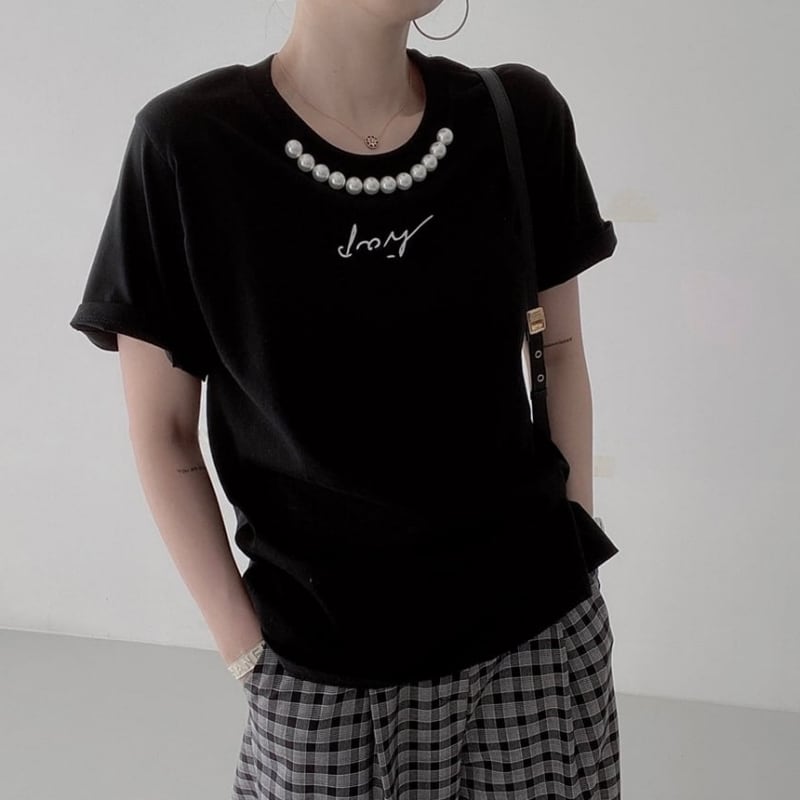 【すぐお届け】パールペンダントライクネック&シグネチャーTシャツ