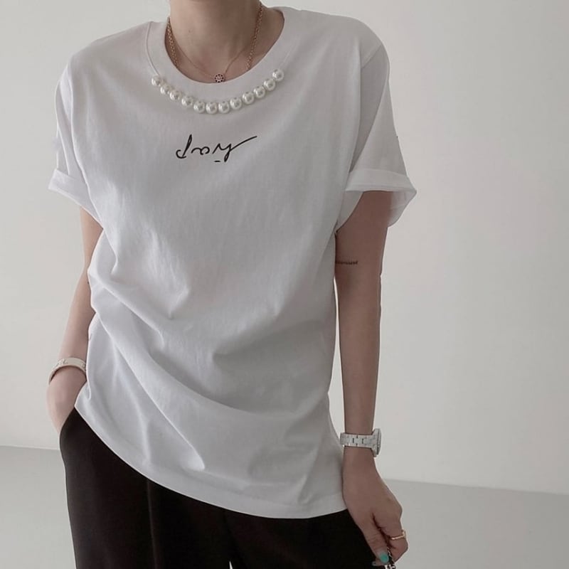【すぐお届け】パールペンダントライクネック&シグネチャーTシャツ