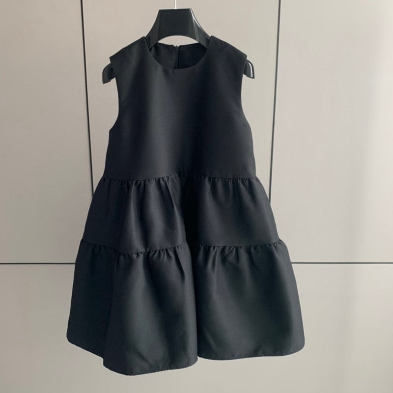 【すぐお届け】ティアードノースリーブワンピース