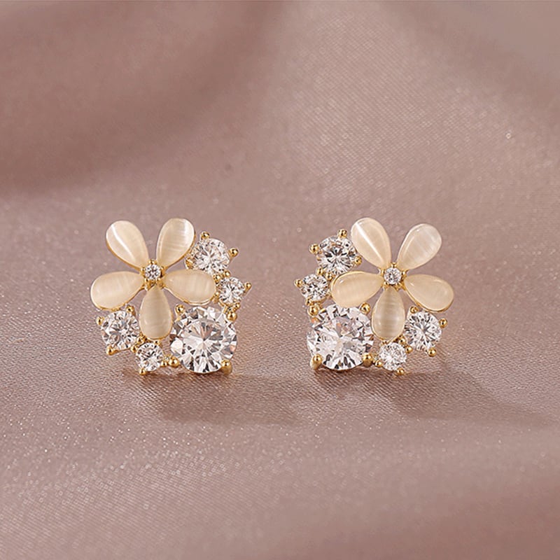 フラワー&クリスタルピアス&イヤリング