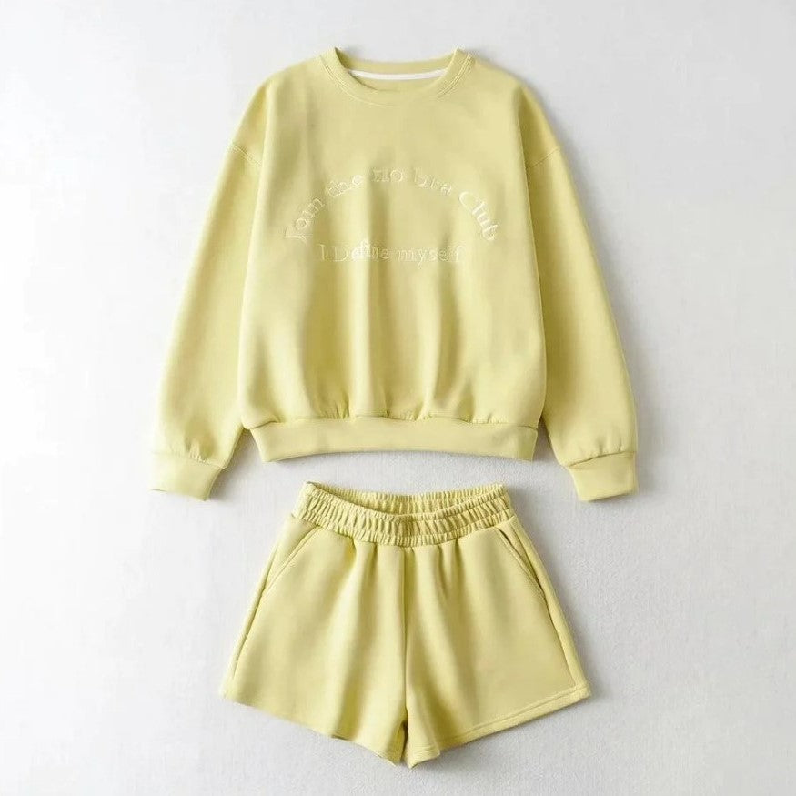 レタリングスウェットトップス&ショートパンツセットアップ