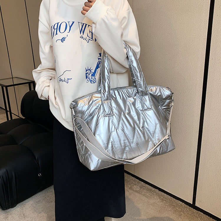 ストラップ&ハンドルビッグダウンバッグ