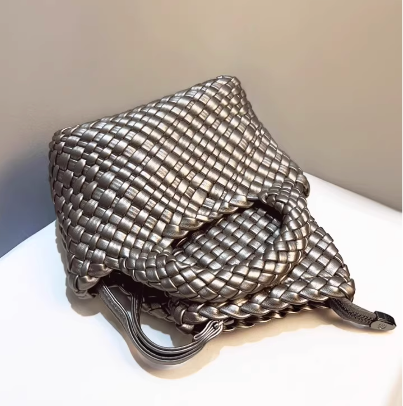 チェーンショルダーメッシュレザースモールバッグ