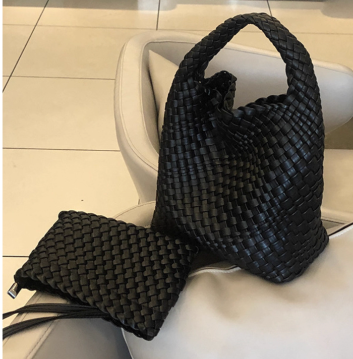 ソフトレザースモールトートハンドバッグ