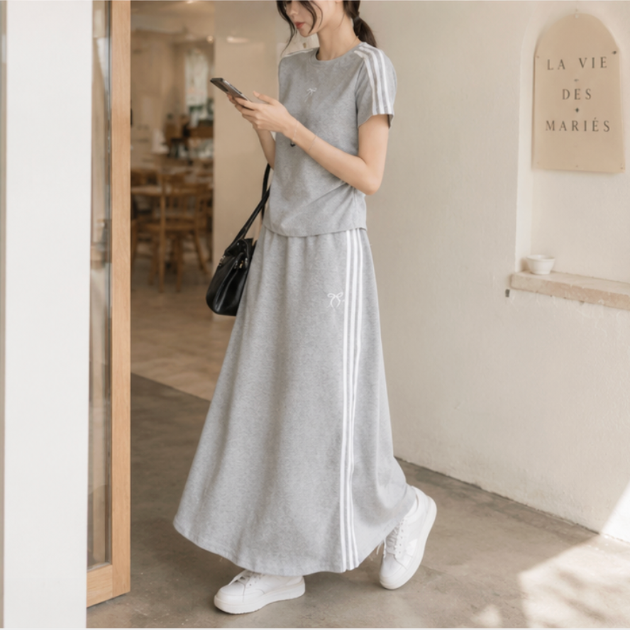 スポーティー半袖トップス＆ロングスカートセットアップ