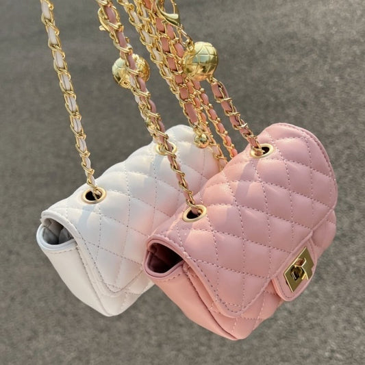 レザー＆チェーンストラップキルティングミニショルダーバッグ